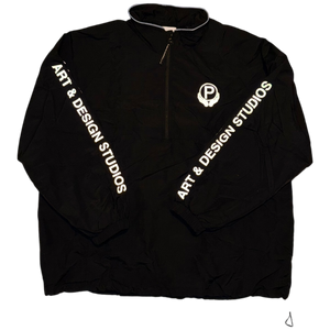 ℗ HALF ZIP WINDBREAKER