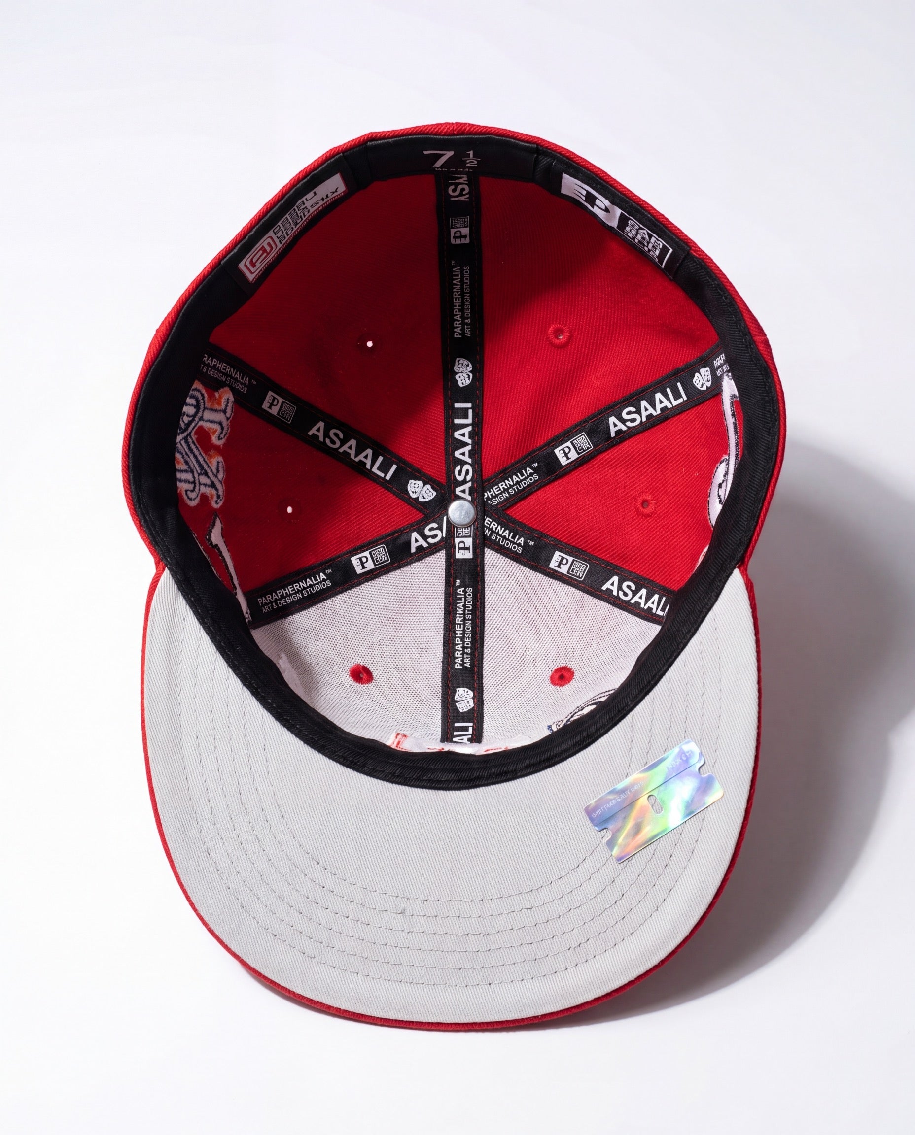 XTC [RED FITTED]
