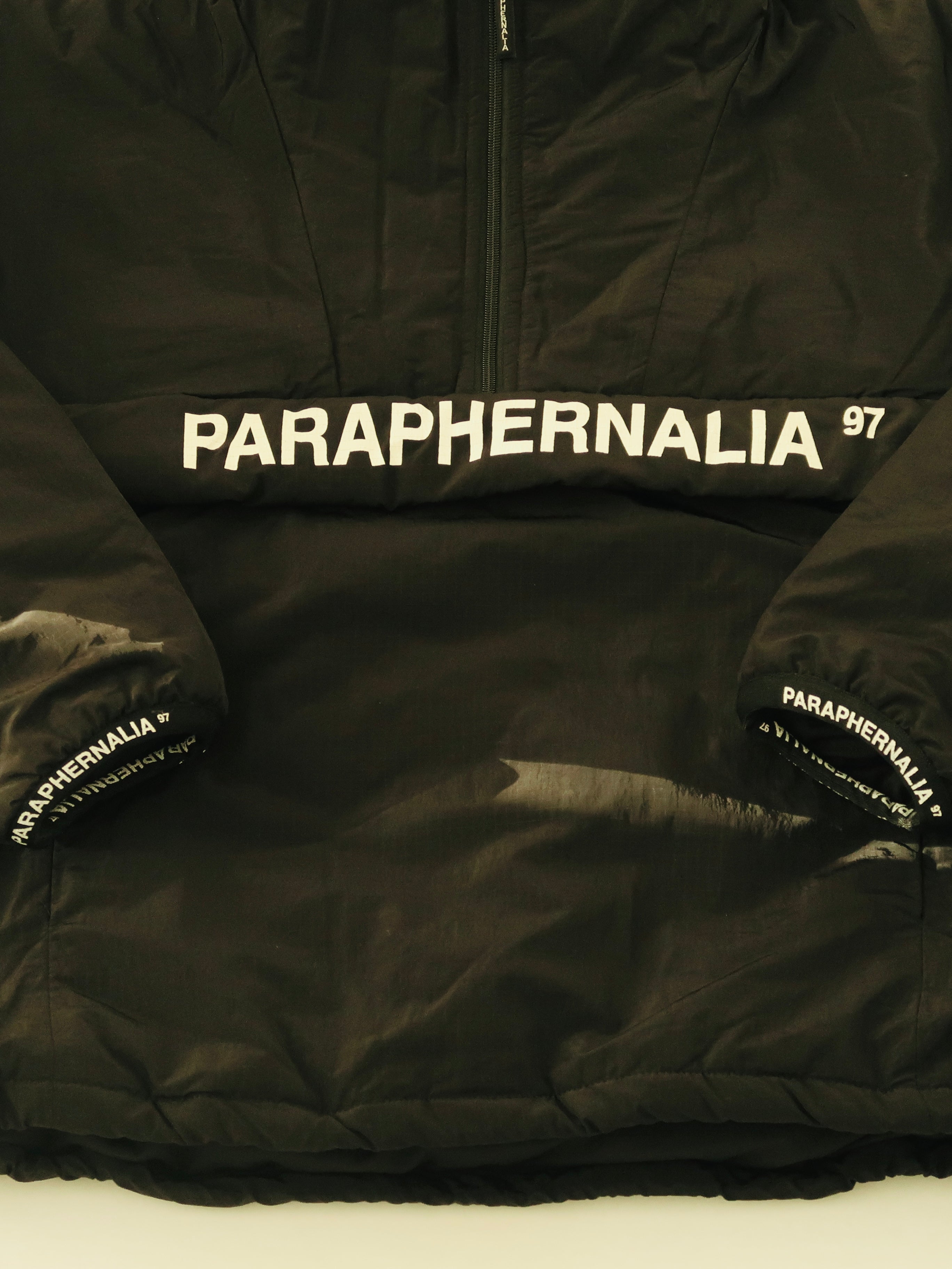 HALF-ZIP ANORAK [BLACK]