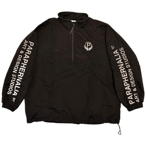 ℗ HALF ZIP WINDBREAKER