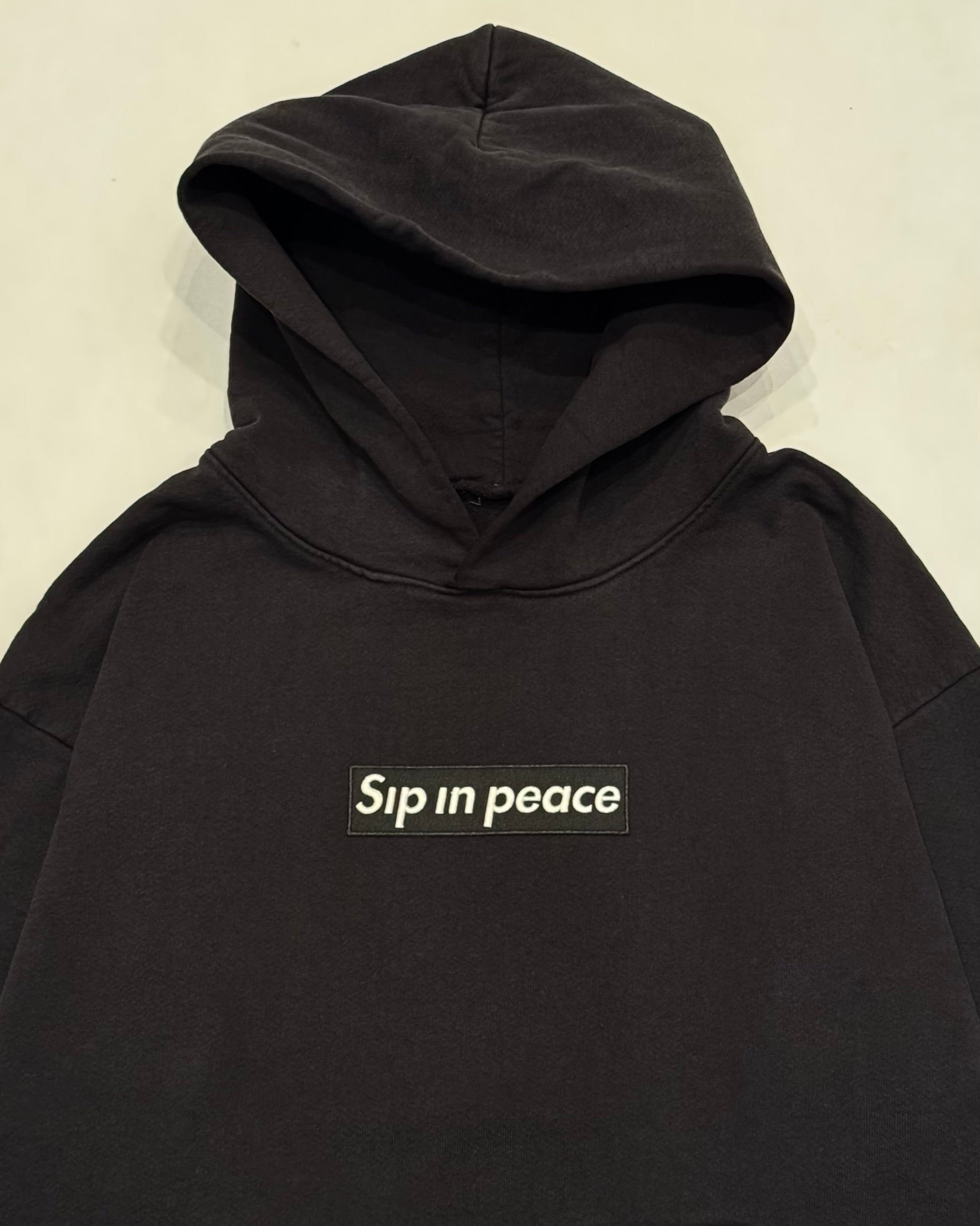 S.I.P. BOX LOGO [ HOODIE ]